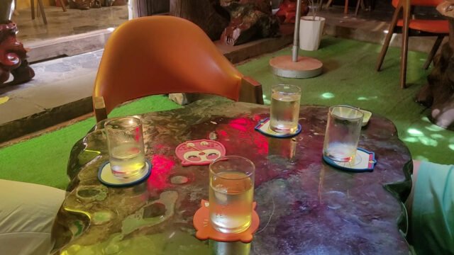 Hoi An T/T Cocktail Bar, Coffee & Antiques