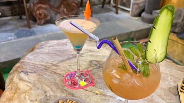 Hoi An T/T Cocktail Bar, Coffee & Antiques