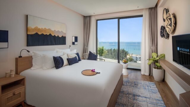 Wyndham Hoi An Royal Beachfront Resort & Villas