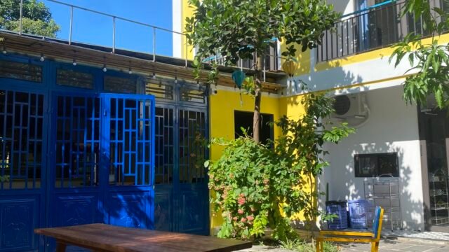 The Cuckoo'\''s Nest Hostel and Bar