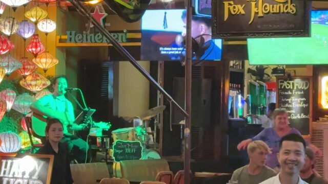 The Fox & Hounds Sports Bar