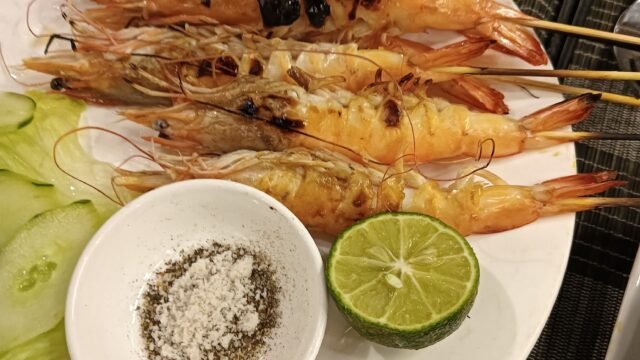 Rustic House Restaurant and Bar