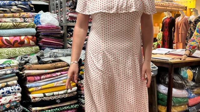 Thy Nguyen 05 Tailor Inside Hoi An fabric market