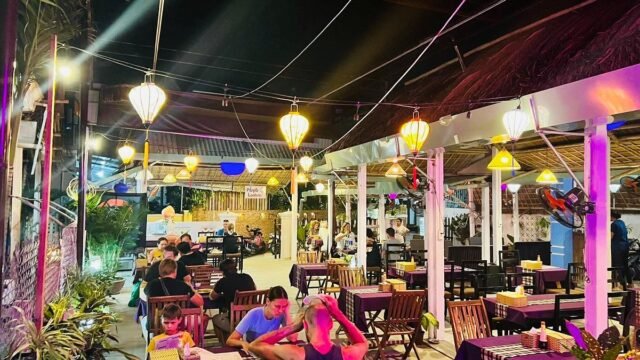 Purple Lantern Restaurant