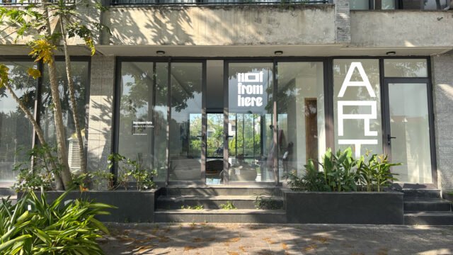 Art Gallery “Not From Here”