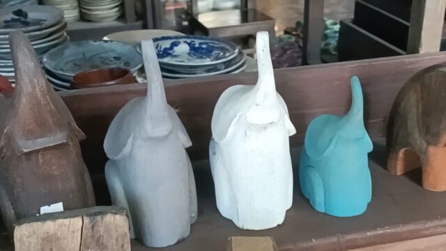 Nam Trân Art Craft Village