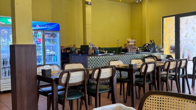 CUA VANG seafood 꾸아방 海鮮餐廳