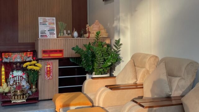 Yarrow spa & nails Hoi An/ 야로우 스파 앤 네일 호이안/ 亚罗水疗中心和美甲会安/ ヤロースパとネイルホイアン