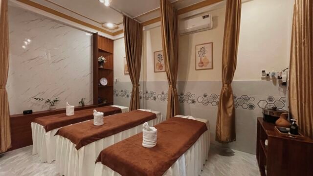 Yarrow spa & nails Hoi An/ 야로우 스파 앤 네일 호이안/ 亚罗水疗中心和美甲会安/ ヤロースパとネイルホイアン