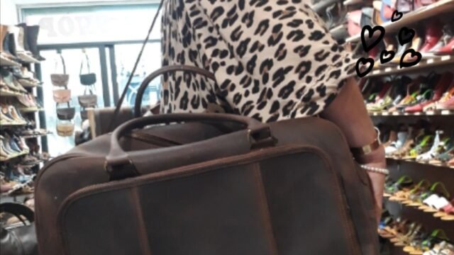 2M leather shop, hoi an