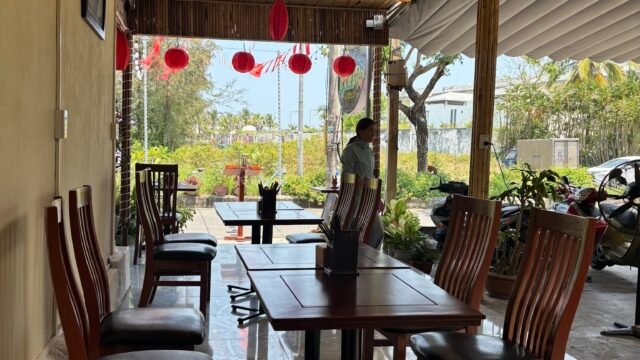 Restaurant and Coffee