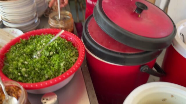 Cháo Nghêu Cô Gió