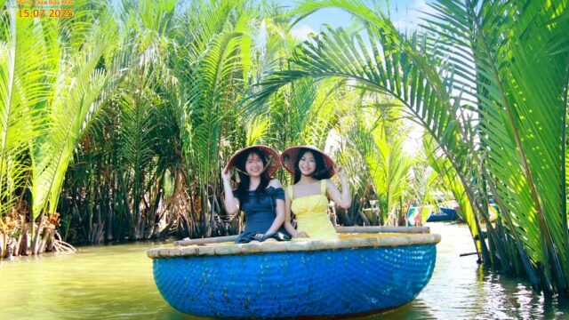 Hoi An Basket Boat