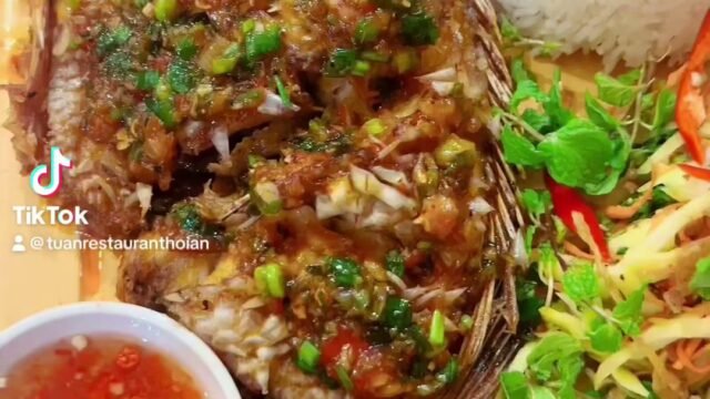 Tuan Restaurant & Cafe