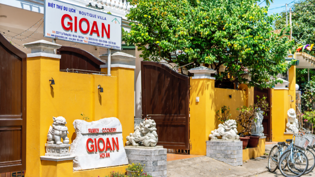 Gioan Cookery School