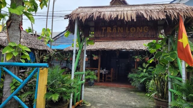 Hoi an eco tour and Papa’s cooking class