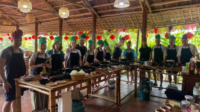Cooking class & Basket boat, Fishing
