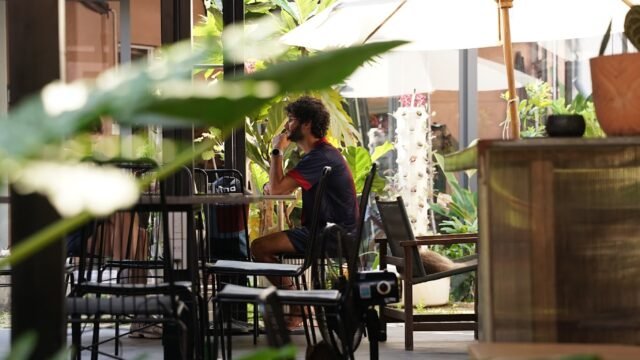 Alma Tropical Coffee & Brunch