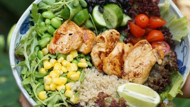 Alma Tropical Coffee & Brunch