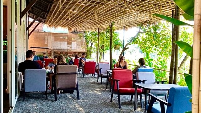 FinAqua’s Cafe Hoi An Coffee & Healthy Food