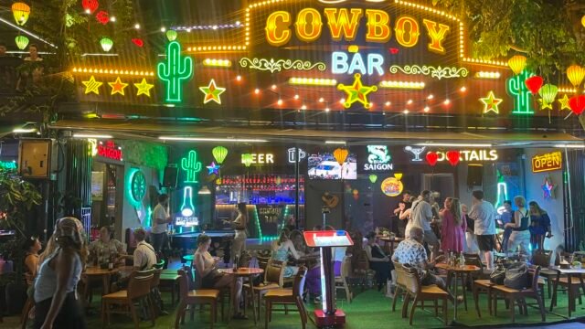 Cowboy Bar