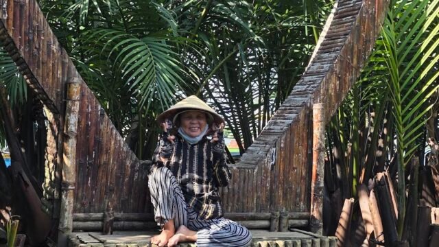 Bình Coconut Basket Boat Tour