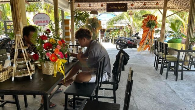 Rice Coconut Basket Boat