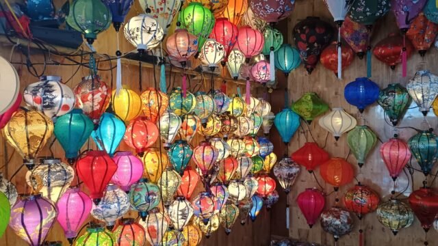 Lantern shop
