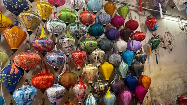 Lantern Thu Phượng