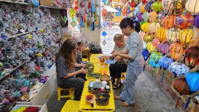 Lantern Thu Phượng