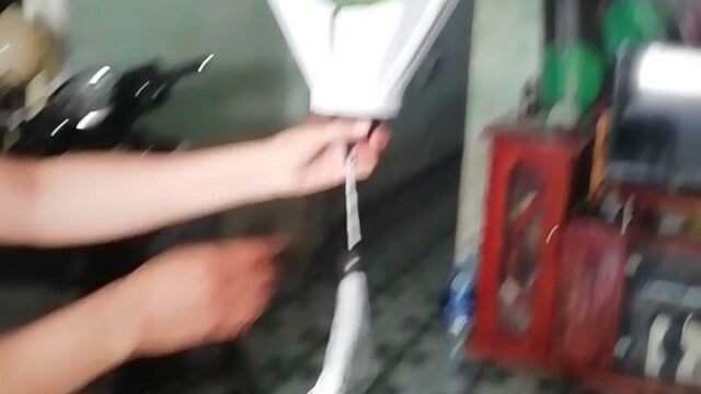 Ti’s Lantern Making Class- Đèn Lồng Hội An