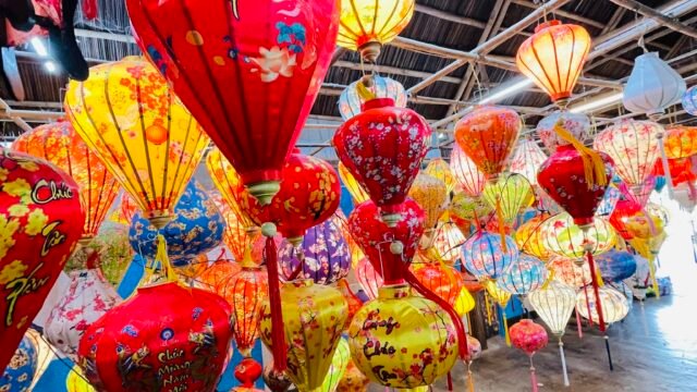 Ha Linh Lantern Manufacturing Unit