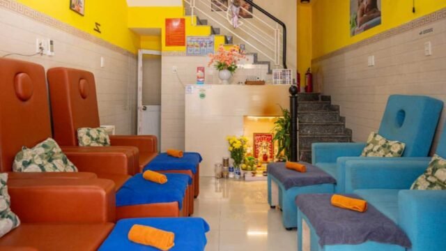 Relaxation Spa and Massage. Nail. Hoi An