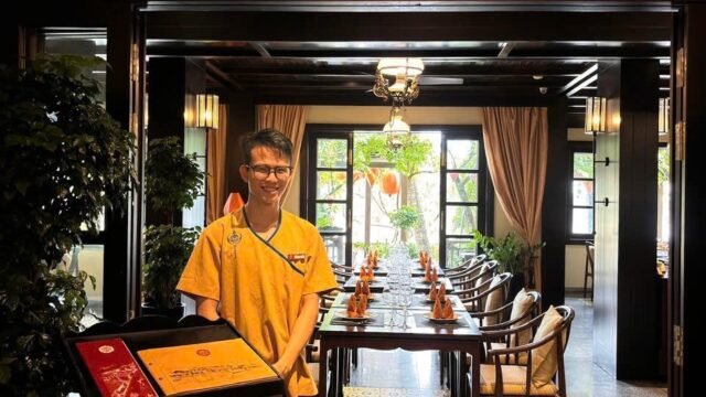 Traders Waterfront Restaurant