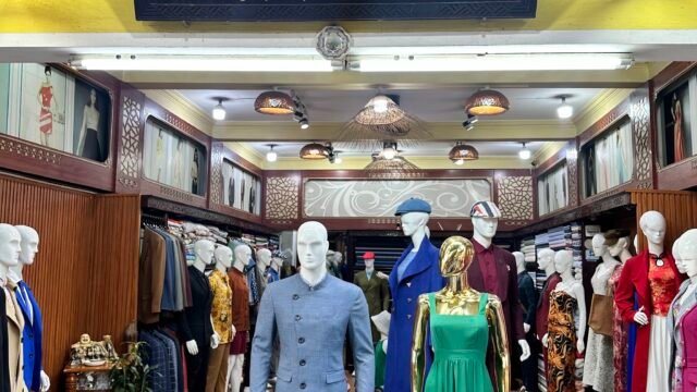 Cloth Shop