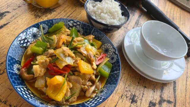 Thanh Dong organic garden restaurant,Basket boat & Cooking class