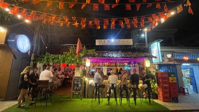 Red Lantern Cocktail, An Bang