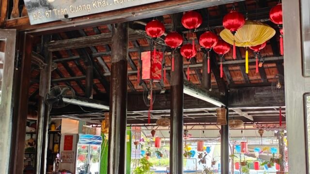 Song thanh Riverside Restaurant