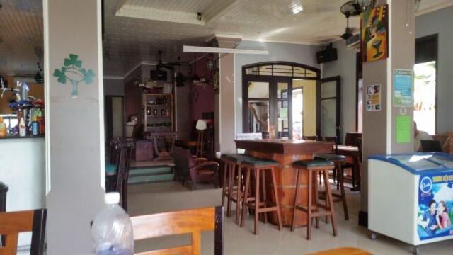 Paddy’s Hostel & Sports Bar