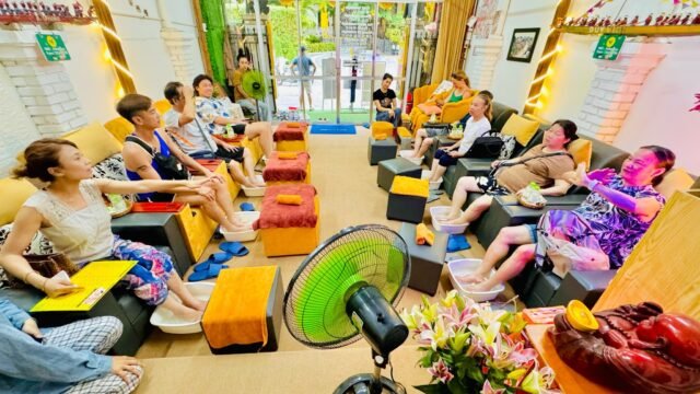 Hot Stone Spa & Nails