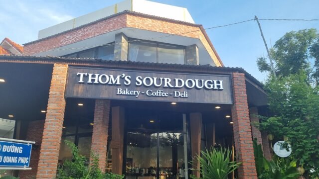 Thom’s Sourdough Bakery & Coffee