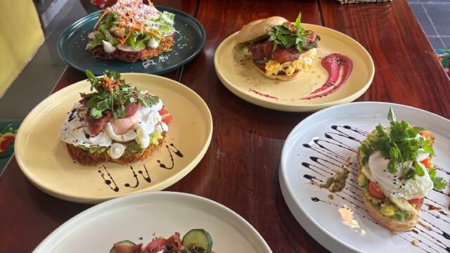 Confetti Coffee and Brunch/Vegan/Vegetable options