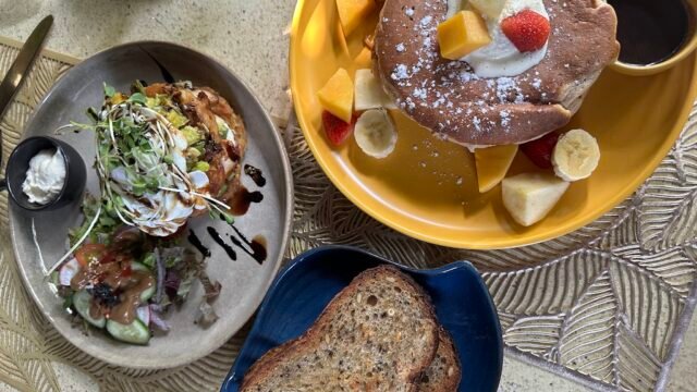 AVOCADO Resto & Café