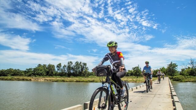 Discova Day Tour Shop Hoi An
