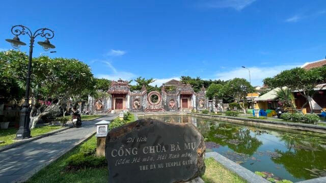 Hoi An Walking Tour With Bao