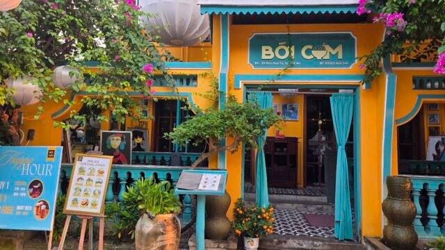 Bới Cơm Hoi An Restaurant & Cafe