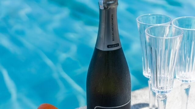 Shore Club, An Bang Beach