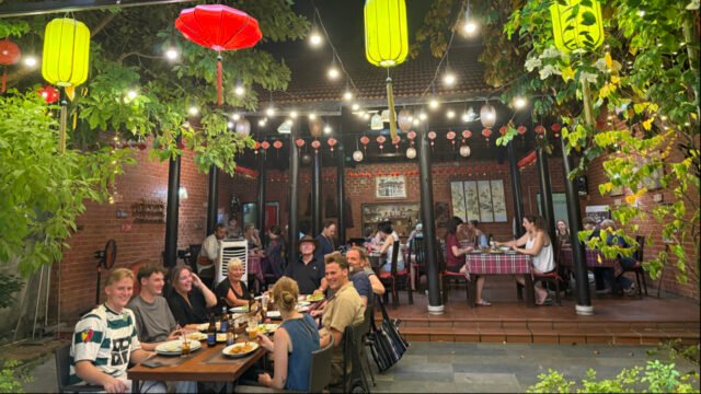 Firefly Restaurant & Bar