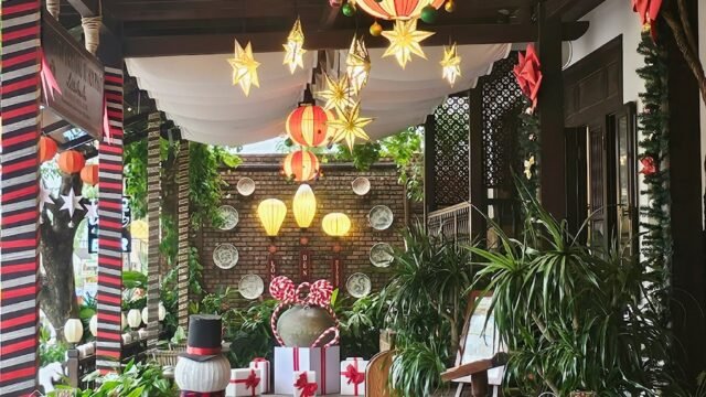 “Lồng Đèn” Restaurant