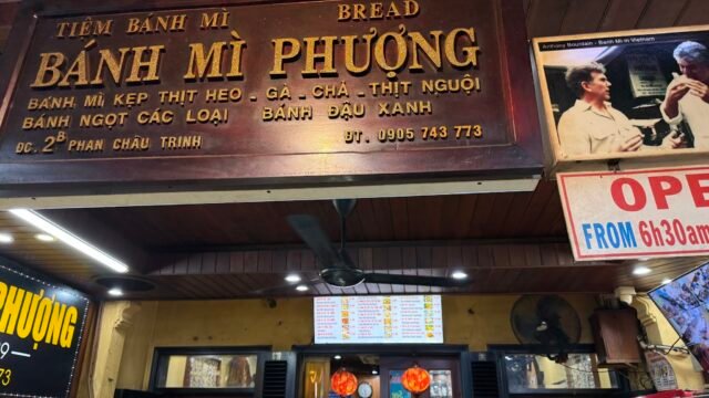 Bánh Mì Phượng